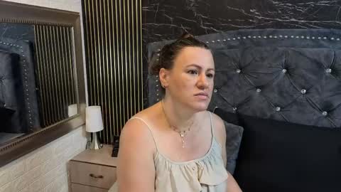 Snapshot of charlotte__g chatting on 16, 5, 2026 charlotte online show from 16, 5, 2026