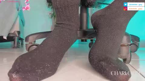 charlotte  grey online show from 30, 10, 2025