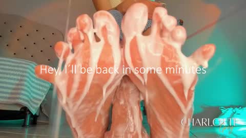 charlotte  grey online show from 28, 2, 2026