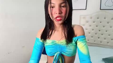 Snapshot of charlotte_capell chatting on 4, 1, 2025 Charly online show from 4, 1, 2025