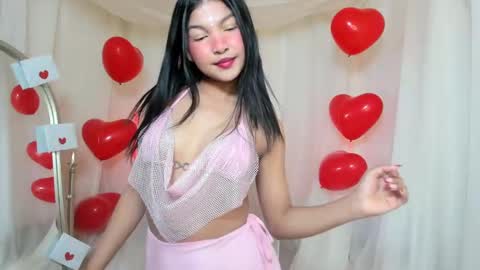 Snapshot of charlotte_capell chatting on 15, 2, 2025 Charly online show from 15, 2, 2025