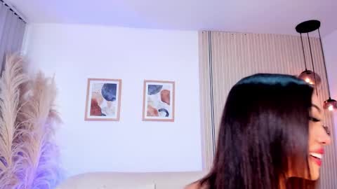 Snapshot of charlotte_es chatting on 7, 2, 2026 Charlotte online show from 7, 2, 2026