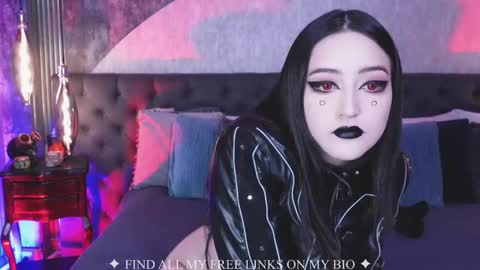 Charlotte online show from 16, 3, 2026