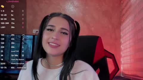 Snapshot of charlotte_greys chatting on 17, 2, 2025 Charlotte online show from 17, 2, 2025