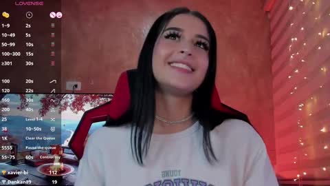 Snapshot of charlotte_greys chatting on 18, 2, 2025 Charlotte online show from 18, 2, 2025