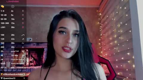 Snapshot of charlotte_greys chatting on 12, 3, 2025 Charlotte online show from 12, 3, 2025