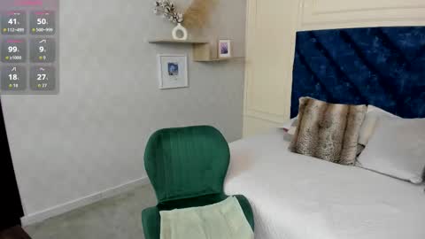 Charlotte Mayers online show from 17, 10, 2025