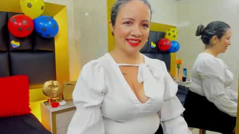 Snapshot of charlotte_monnroe chatting on 25, 6, 2026 charlotte_monnroe online show from 25, 6, 2026