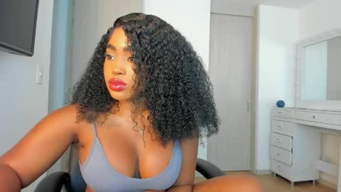 Yuli online show from 11, 4, 2026