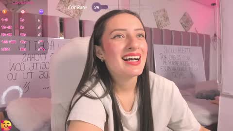 Snapshot of charlotte_walker__ chatting on 5, 2, 2025 charlotte_walker__ online show from 5, 2, 2025