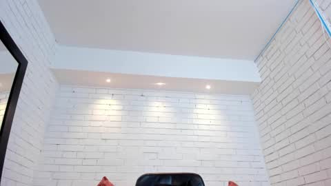 Charlotte  Everyday From 0700 to 1300 Col Time online show from 29, 9, 2025