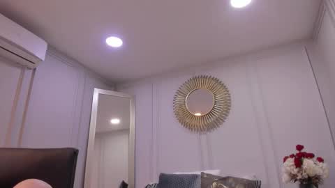 Snapshot of charlottebrownn_ chatting on 17, 2, 2026 charlottebrownn_ online show from 17, 2, 2026