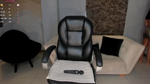 Charlotte online show from 31, 12, 2024