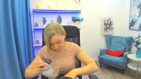 Snapshot of charlottekerti chatting on 17, 5, 2026 Charlotte online show from 17, 5, 2026