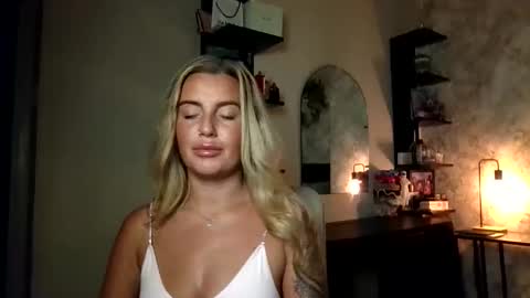 Charlotte online show from 25, 5, 2026