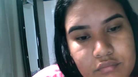 charlottequeen_21 online show from 4, 7, 2026