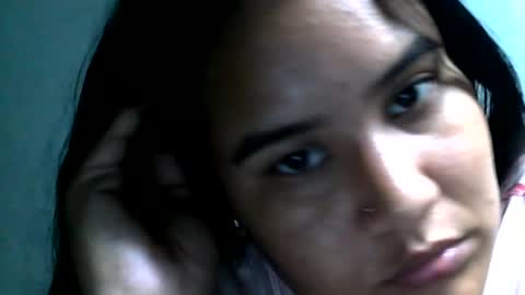 charlottequeen_21 online show from 10, 7, 2026
