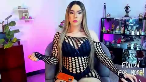 Snapshot of charlottevillorina chatting on 27, 6, 2026 charlotte villorina online show from 27, 6, 2026