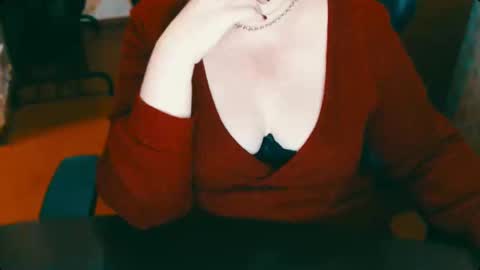 CharlotteXTasty online show from 20, 12, 2024