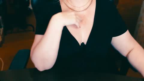 CharlotteXTasty online show from 27, 12, 2024