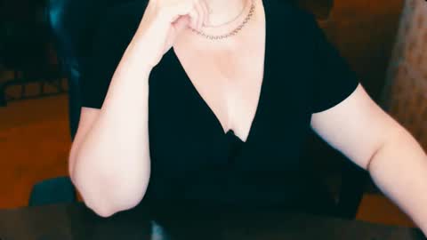 CharlotteXTasty online show from 6, 2, 2025