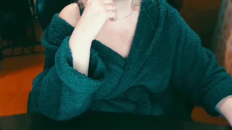 CharlotteXTasty online show from 10, 2, 2025