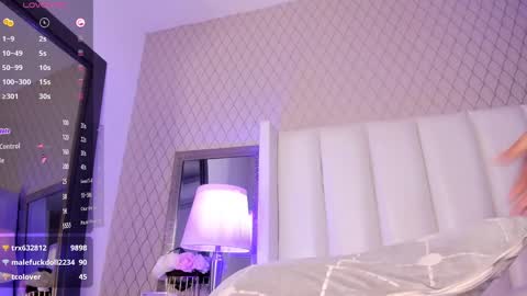 Snapshot of charlottreid chatting on 30, 1, 2025 Charlot Treid online show from 30, 1, 2025