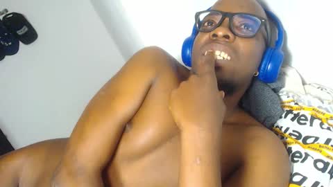 charly_vergonti_ online show from 18, 9, 2025