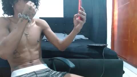 Snapshot of charlyblackmail chatting on 28, 11, 2025 charlyblackmail online show from 28, 11, 2025