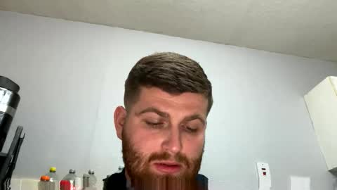 Snapshot of charmerboi2 chatting on 2, 5, 2026 charmerboi2 online show from 2, 5, 2026
