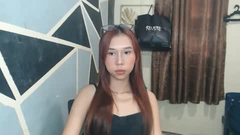 Snapshot of charming_lexi chatting on 7, 10, 2025 Charm online show from 7, 10, 2025