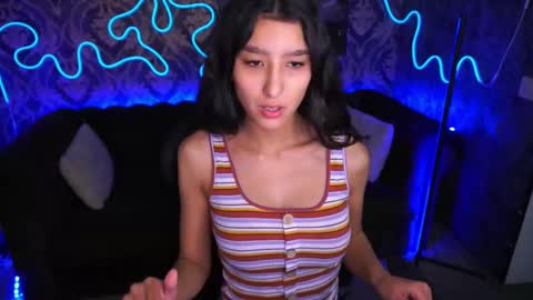 Snapshot of charmmocco chatting on 28, 1, 2025 SweetMoco online show from 28, 1, 2025