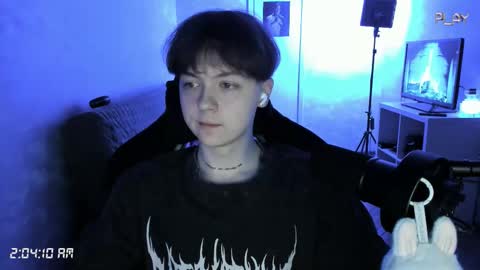 Snapshot of charonbaby1 chatting on 22, 10, 2025 lynxy online show from 22, 10, 2025