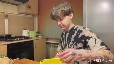 Snapshot of charonbaby1 chatting on 8, 11, 2025 lynxy online show from 8, 11, 2025