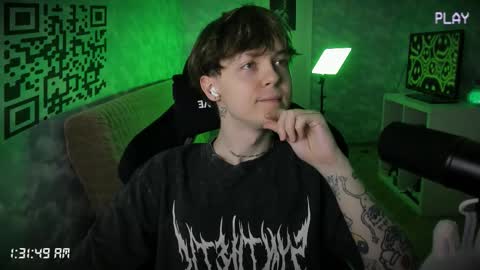 Snapshot of charonbaby1 chatting on 20, 11, 2025 lynxy online show from 20, 11, 2025