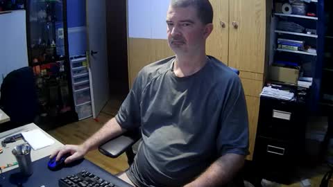 wanaBeYourToy online show from 22, 12, 2025