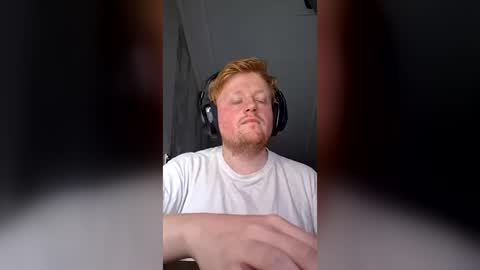 Snapshot of chattygingerboy chatting on 6, 7, 2026 Gingerboy online show from 6, 7, 2026