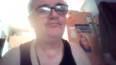 Snapshot of chatubatelee555 chatting on 8, 7, 2026 lee online show from 8, 7, 2026