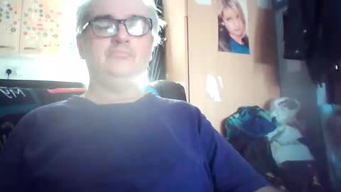 Snapshot of chatubatelee555 chatting on 17, 7, 2026 lee online show from 17, 7, 2026