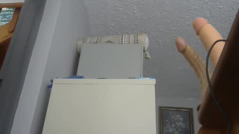 Snapshot of chaturbatordeluxe chatting on 27, 12, 2024 chaturbatordeluxe online show from 27, 12, 2024