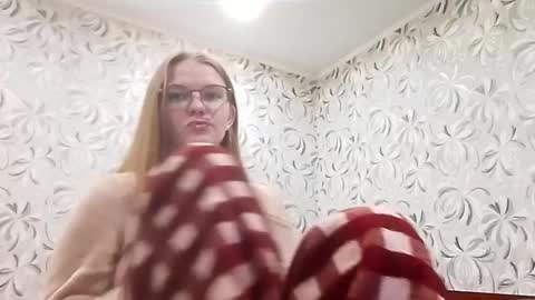 Snapshot of chauknispel chatting on 5, 5, 2026 Olivia online show from 5, 5, 2026
