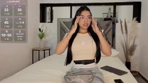   online show from 13, 1, 2026