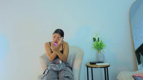   online show from 23, 3, 2026