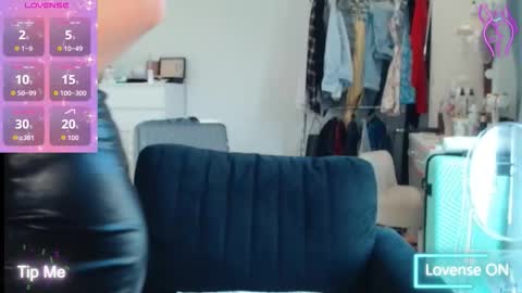 Snapshot of chelseablondeuk chatting on 11, 9, 2025 ChelseaBlonde online show from 11, 9, 2025