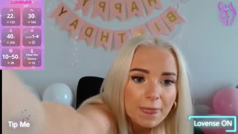 Snapshot of chelseablondeuk chatting on 16, 9, 2025 ChelseaBlonde online show from 16, 9, 2025