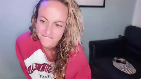chelsee lynn online show from 23, 11, 2025