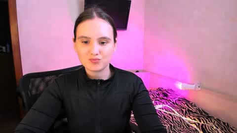 Snapshot of chelsyluxex chatting on 5, 8, 2026 Chelsy Luxe online show from 5, 8, 2026