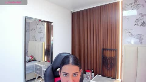 Camila  online show from 7, 1, 2026