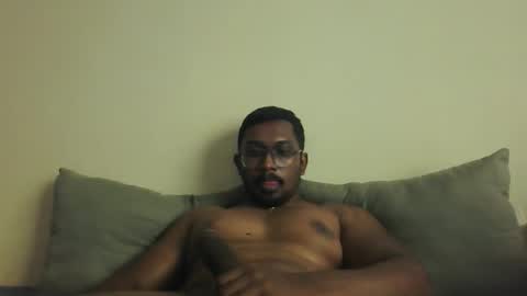 Snapshot of chennaibull1011 chatting on 26, 4, 2026 chennaibull1011 online show from 26, 4, 2026