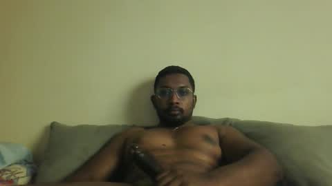 Snapshot of chennaibull1011 chatting on 27, 5, 2026 chennaibull1011 online show from 27, 5, 2026